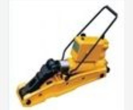 點擊查看詳細信息<br>標題：YQB-245型液壓起拔道機 閱讀次數(shù)：1833